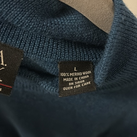 JOS A BANK merino wool sweater size: L - Picture 5 of 6